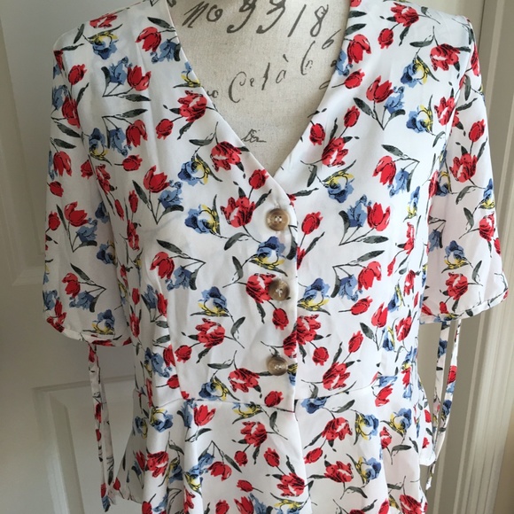 NEW Allie Rose White Floral Blouse - Picture 1 of 8
